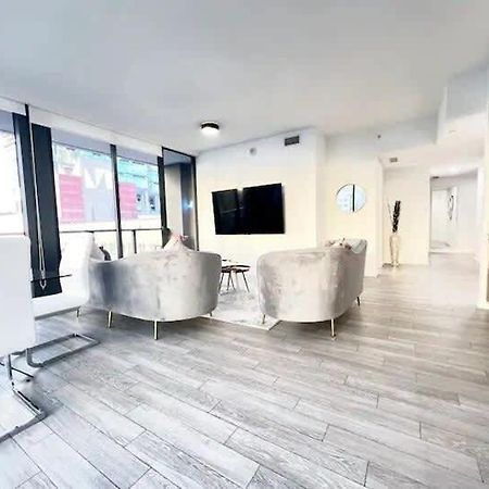2Br, 2 Baths Lux Downtown Apt Heart Of Austin With Amazing Views, Pool, & Gym Eksteriør bilde