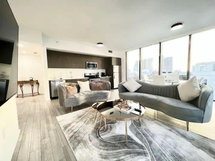 2Br, 2 Baths Lux Downtown Apt Heart Of Austin With Amazing Views, Pool, & Gym Eksteriør bilde